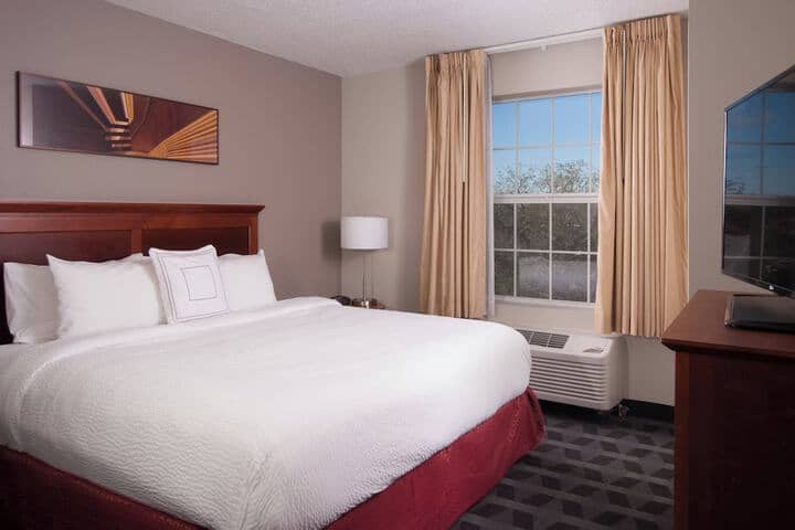 Room 7 of 29