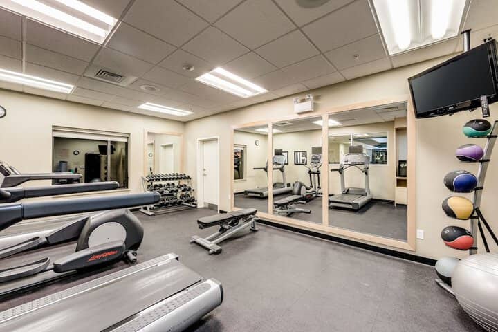 Health and Fitness 24 of 32