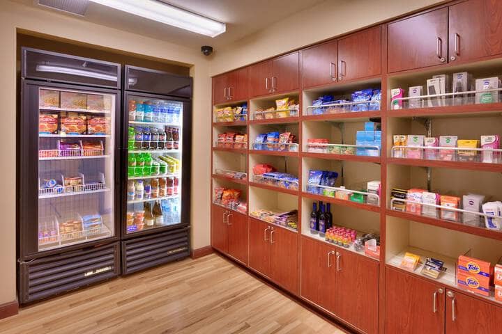 Snack bar